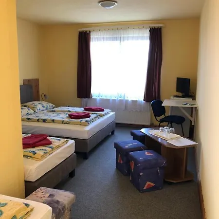 Holdfeny Hotel 3*