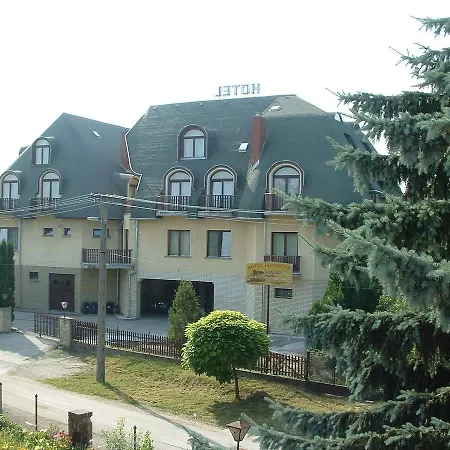 Holdfeny Kapolnasnyek