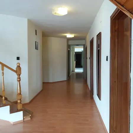 Отель Holdfeny 3*