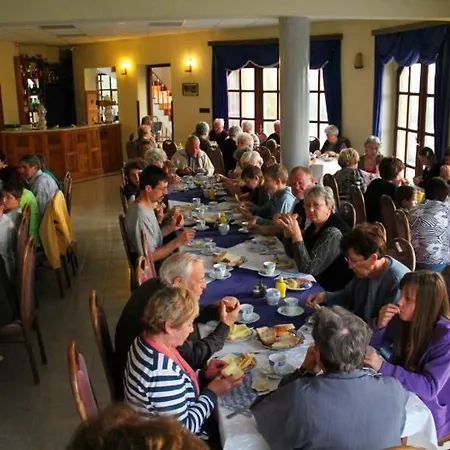 Hotel Holdfeny 3*