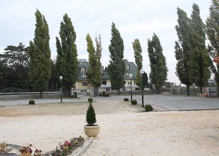 Holdfény Szálloda 3*