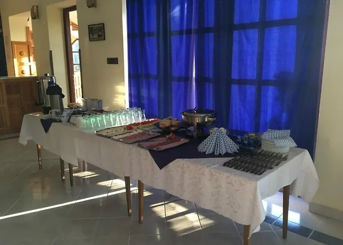 Holdfény Kápolnásnyék